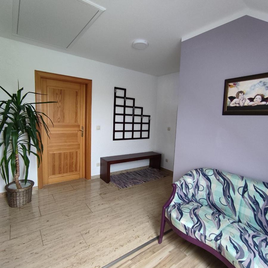 Ferienwohnung Adelhardt Eckersdorf エクステリア 写真